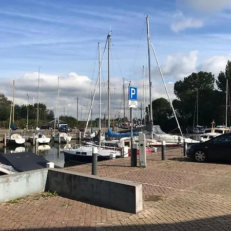 Logeren Bij De Burgemeester Bed and breakfast