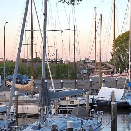 Logeren Bij De Burgemeester Frühstückspension