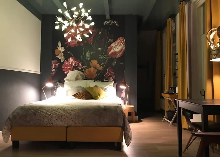 Logeren Bij De Burgemeester Bed and Breakfast