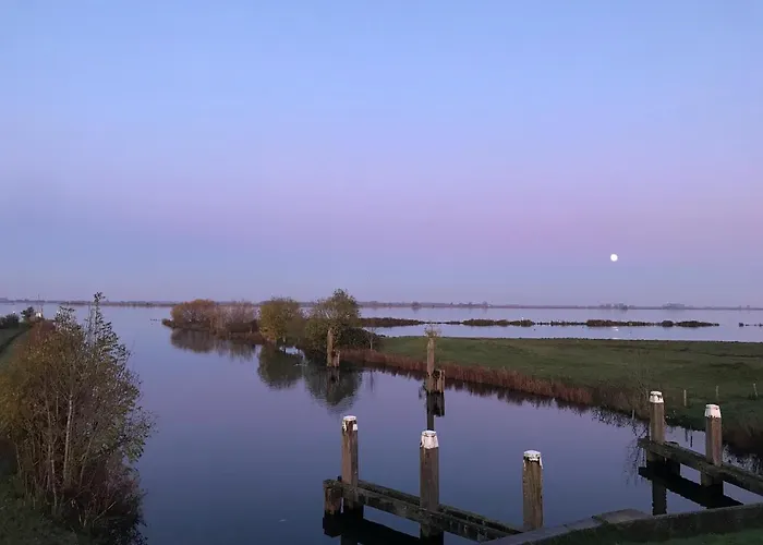 Logeren Bij De Burgemeester Bed and Breakfast 4*